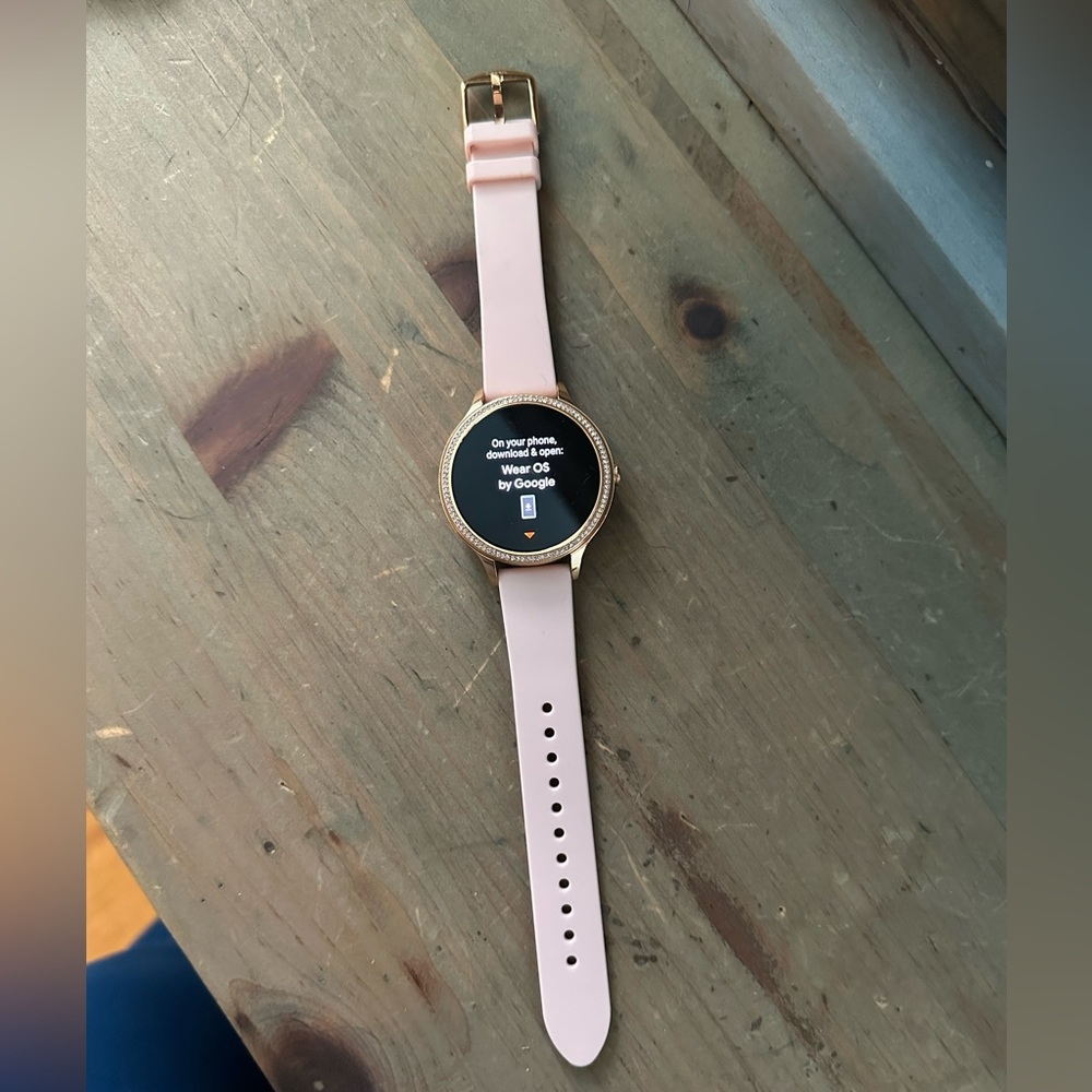 Selling two fossil smart watch!